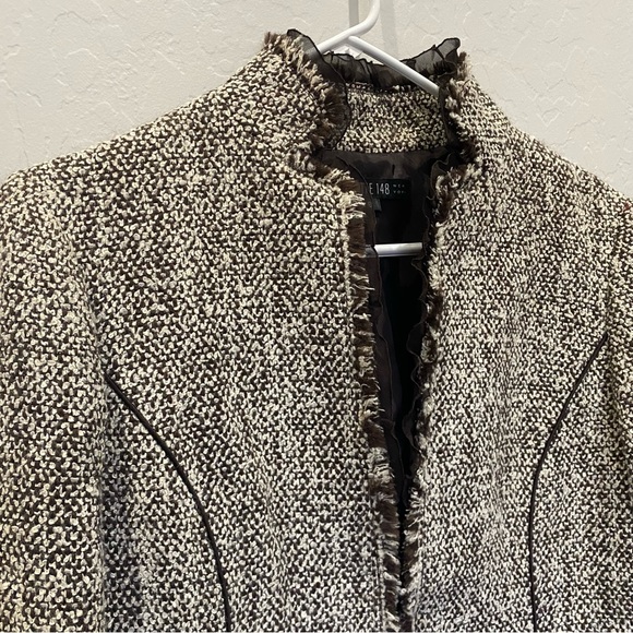 Lafayette 148 New York Wool Blend Brown and Beige Tweed Blazer Size 8 - Picture 2 of 11